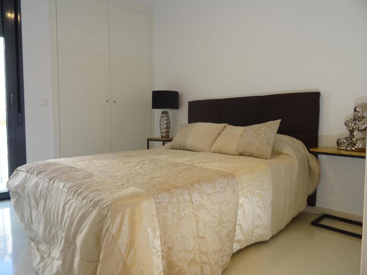 Apartamento Plaza San Benito 4 Apartment กาลาตายุด ภายนอก รูปภาพ